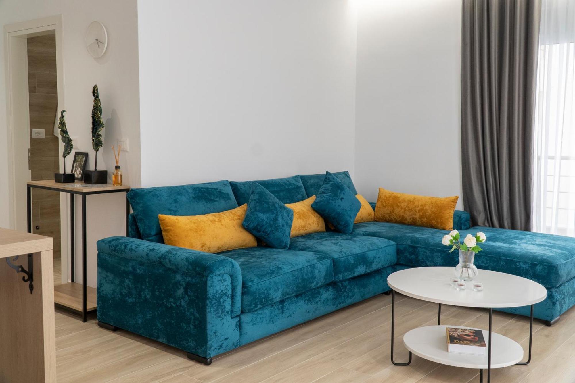 Mateo Apartments ซารานเดอ ภายนอก รูปภาพ