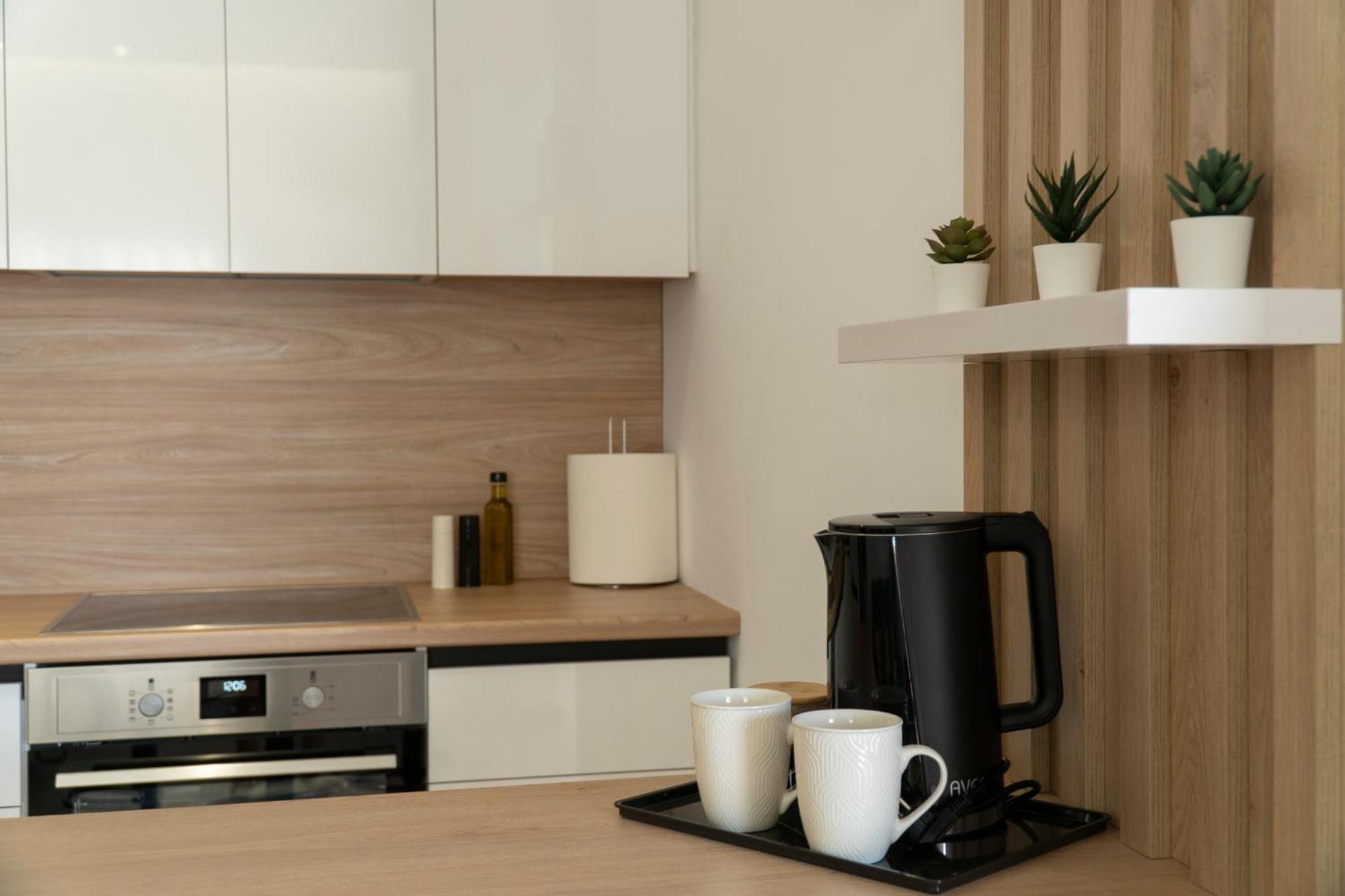 Mateo Apartments ซารานเดอ ภายนอก รูปภาพ