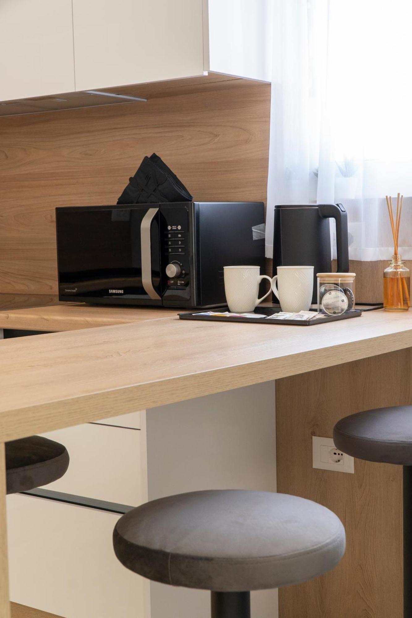Mateo Apartments ซารานเดอ ภายนอก รูปภาพ